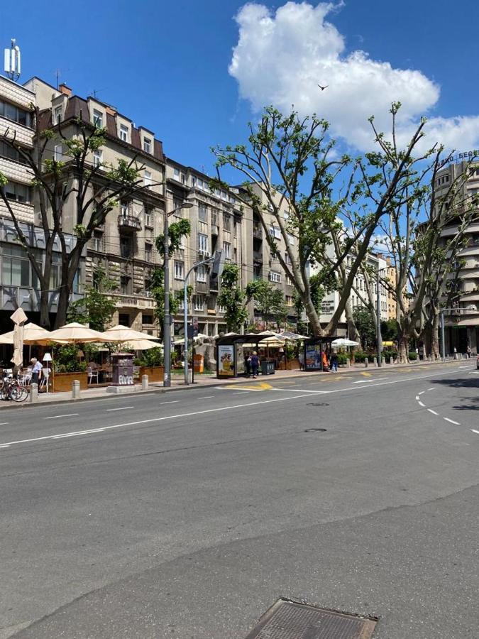 Politika Belgrado Exterior foto